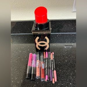 Lipstick 💄 Crossbody Bundle with Matte Lipsticks & Lip Liners
